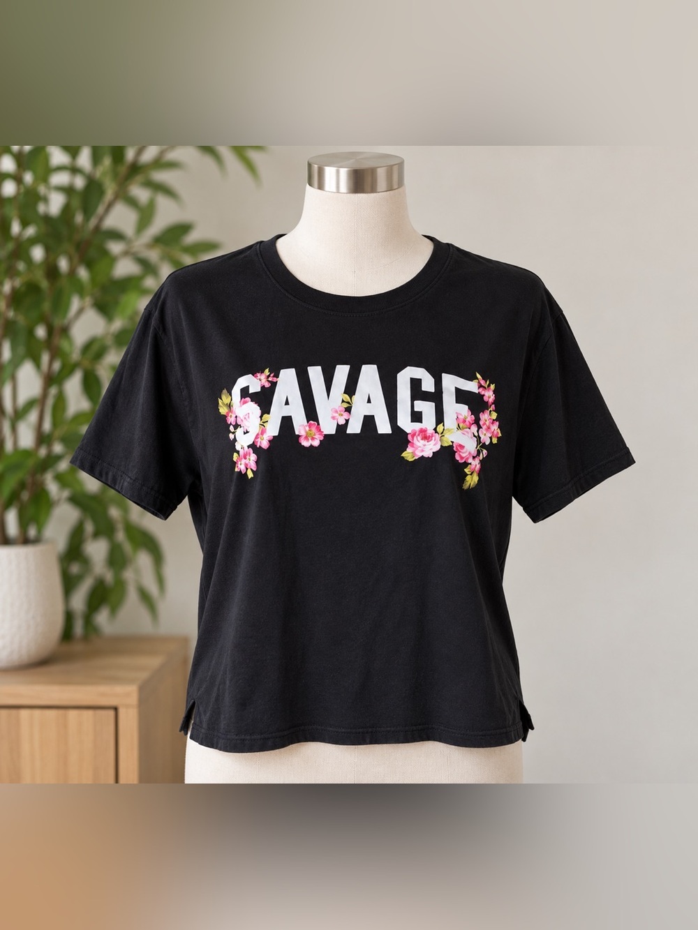 MODERN LUX Floral Savage Tee size small